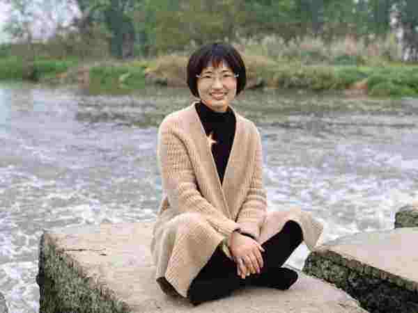 跟着名家学写作,冰心奖作家的精选作品集带孩子走进充满童真的文学世界