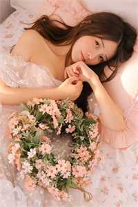 离婚后，她首富马甲不藏了