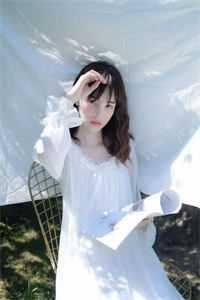 穿越以后，我娶了美艳宗主当老婆